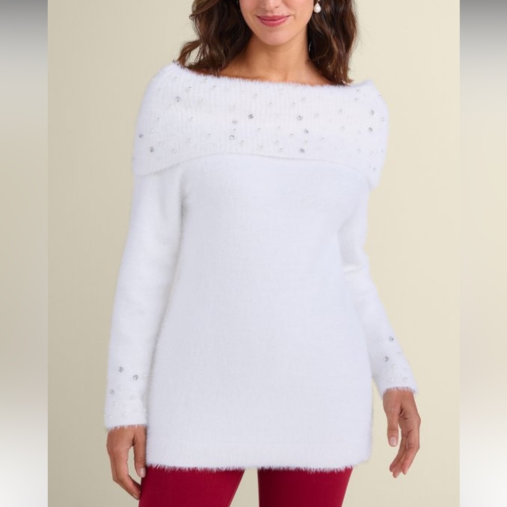 Christina Embellished Cowl Neck Sweater Tunic
Style2GP23 small pearl rhinestone